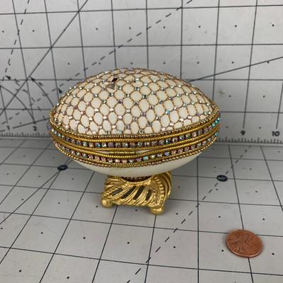 #42 Egg Shell Jewelry Box