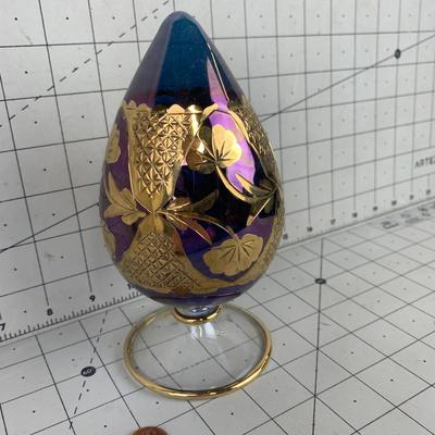 #43 Clear Purple/Blue Glass Egg Wtih Gold Pattern and Stand