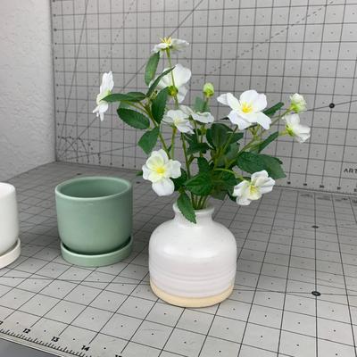#71 Flower Piece & Mini Plant Pots