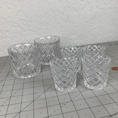 #99 6pc Diamond Drinking Glasses