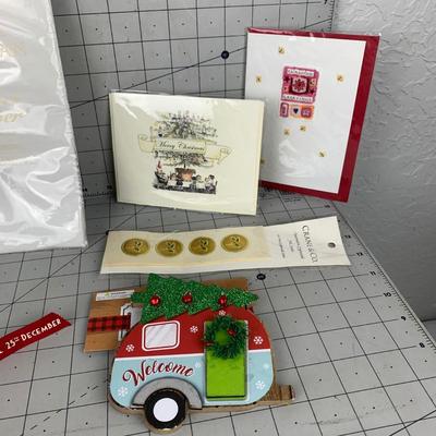 #111 Christmas Cards, Ribbon & Ornament