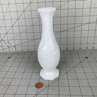#140 Vintage White Milk Glass Vase