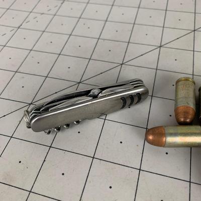 #188 Pocket Knife & Vintage Bullets