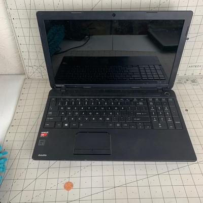 #269 Black Toshiba Laptop *No Charger*