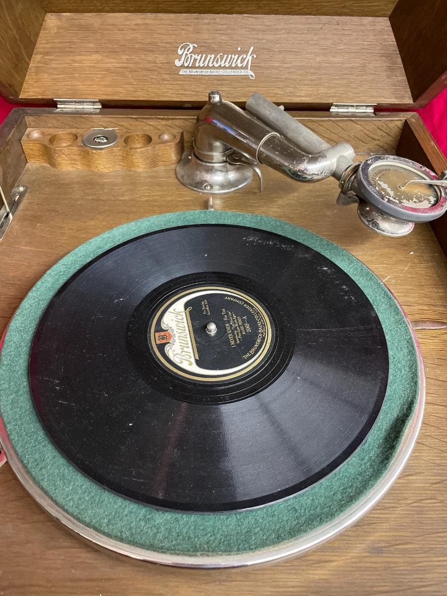 Vintage Brunswick crank record player