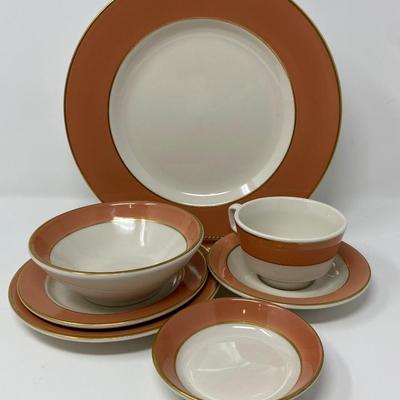 Vintage Homer Laughlin Pompano Apricot with True Gold Trim Dinnerware, Stamped