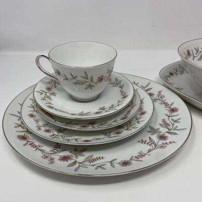 Set of Franconia Krautheim Selb Bavaria Germany in Fascination Pattern