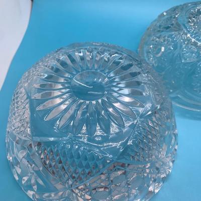 3 Vintage glass bowls
