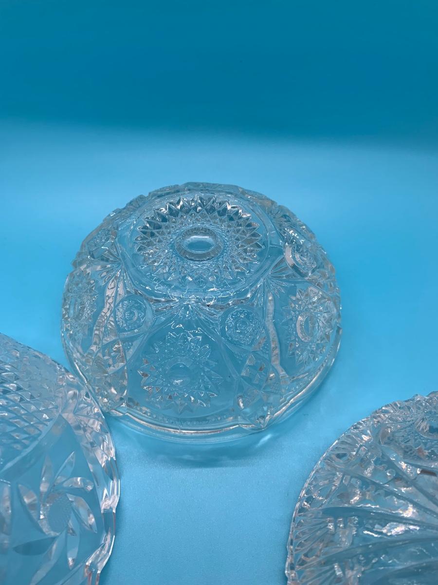 3 Vintage glass bowls
