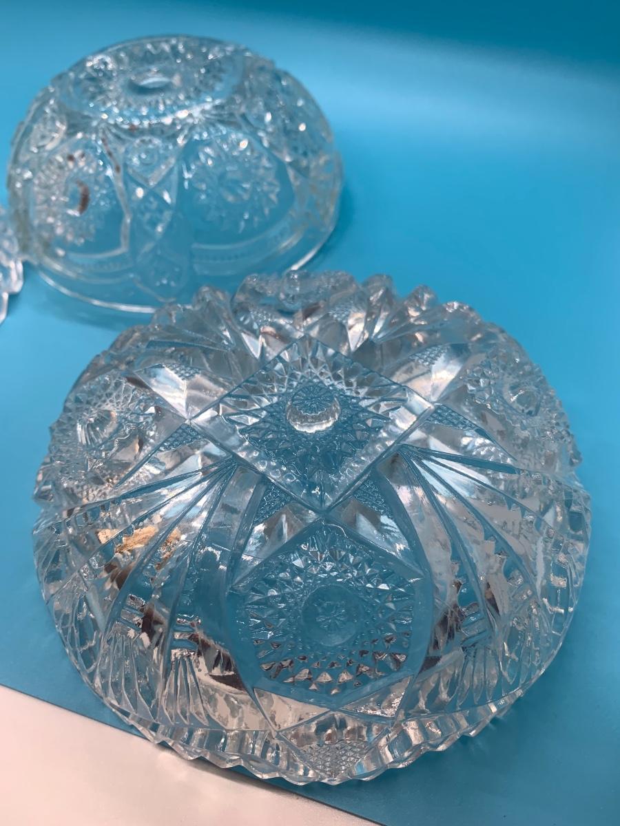 3 Vintage glass bowls