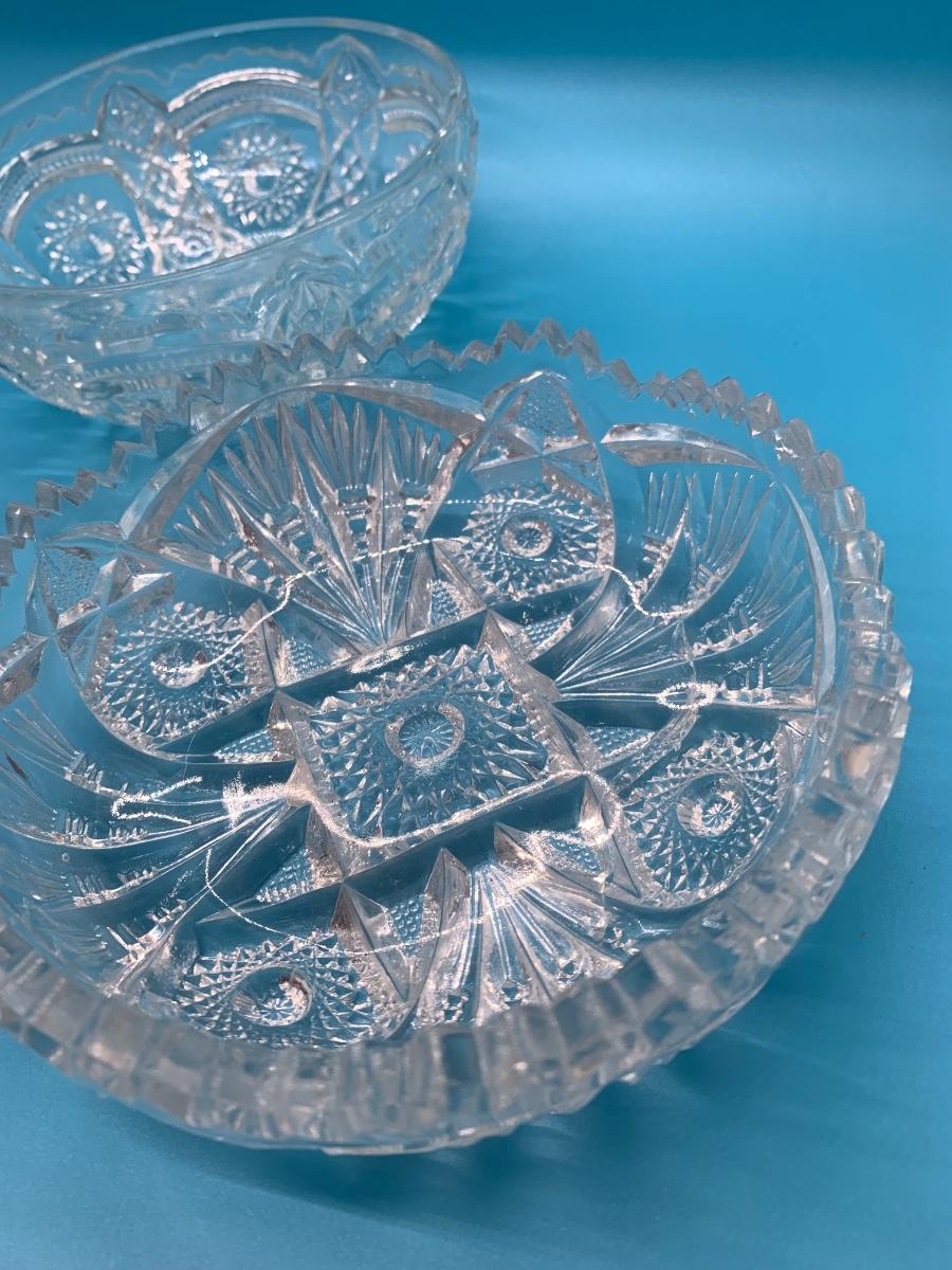 3 Vintage glass bowls