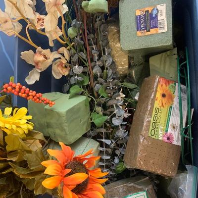 DIY bin-Floral, foam, moss, wire wreath, brass pot
