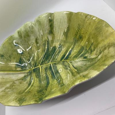 Melamine leaf bowl