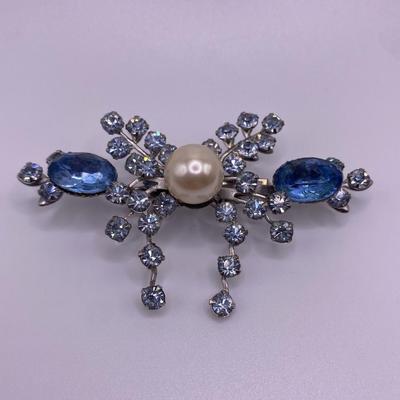Collection of Vintage Brooches and Necklaces