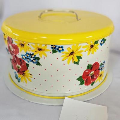 Vintage cake carrier