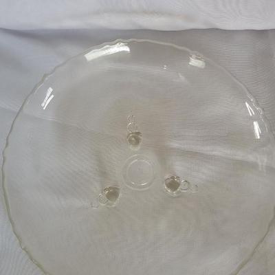 Delicate glass bowl with feet