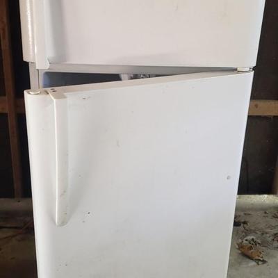 Frigidaire refrigerator