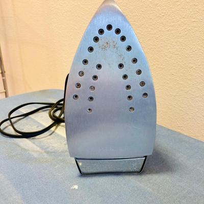 Ironing Board & Irons  (BR2-RH )