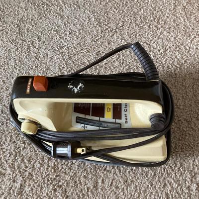 Ironing Board & Irons  (BR2-RH )