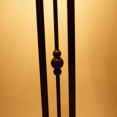 REPRODUCTION PRAIRIE ARTS AND CRAFTS STYLE TABLE LAMP