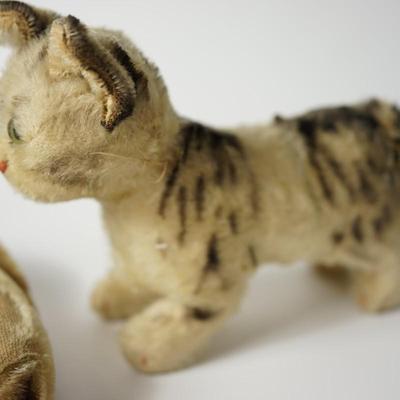 GROUPING OF VERY LOVED STEIFF CAT TOYS OF MOHAIR.