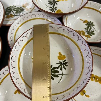 Vintage STANGL Pottery Golden Blossom, Dinner plates and deep mini bowls