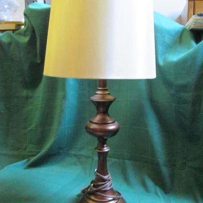 Quoizel Table Lamp