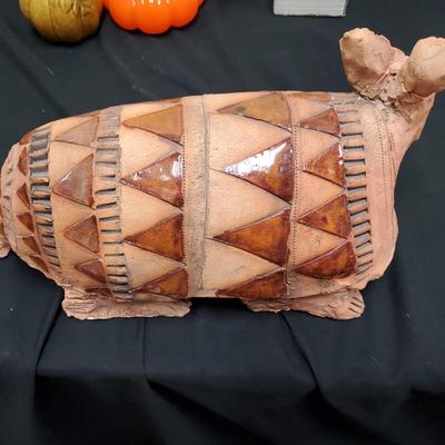 Galletti Signed Aardvark Pottery