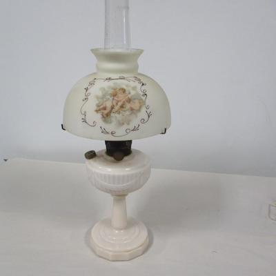 Vintage Aladdin Oil Lamp with Painted Shade Choice B