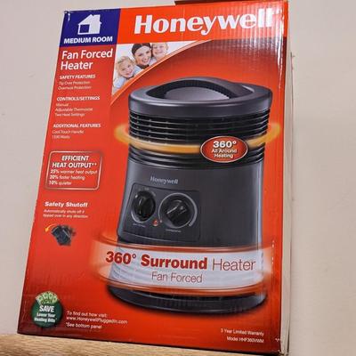NIB Honeywell Heater