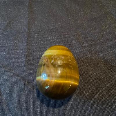 4 Crystal Egg Carvings