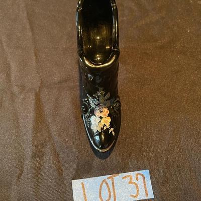 Fenton hand painted heel 