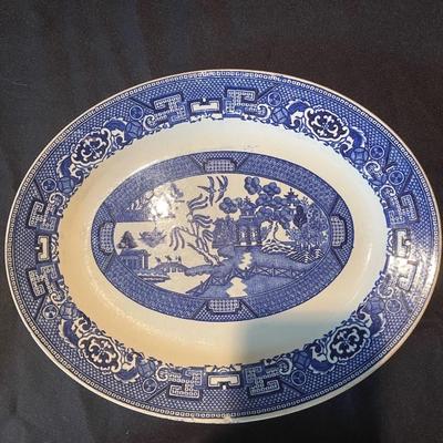 Lot of (3) ornate blue and white platters