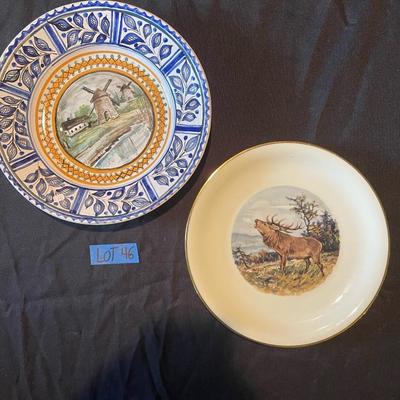 (2) decorative dishes