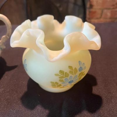 beautiful hand painted ruffle vase and Austrian china pot