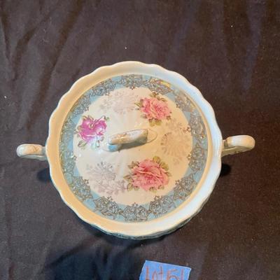beautiful hand painted ruffle vase and Austrian china pot