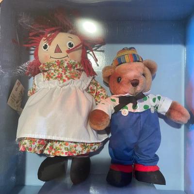 1985 Gund lim. Edition collectors bear, Raggedy Anne Raggedy Andy storybook friends little brown bear