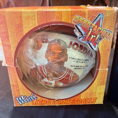 Riddel jets helmet, Michael Jordan basketball, 1990 Sports impressions Joe Morgan hall of fame figurine