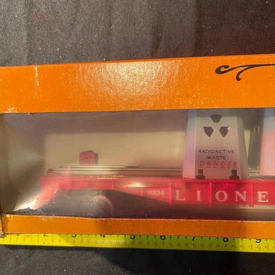 Lionel "Radioactive waste car w/waste containers"