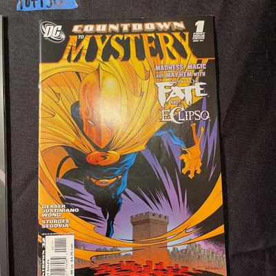Lot of (3) DC comics