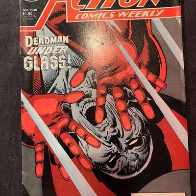 Lot of (3) DC comics