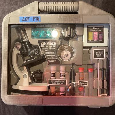 Meade 28pc. Microscope Kit Brand New