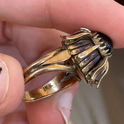 14kt gold ring