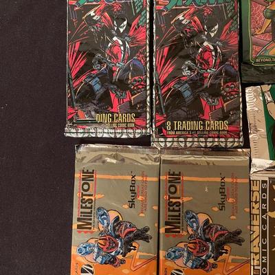 (2) Spawn, (1) Plasm, (1) Ultraverse 2 orgins, (2) Skybox mile stone, (1) Ultraverse comic, (1) 30 yrs. of magic Greg Hildebrandt, (1)...
