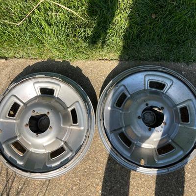 Lot of (4) 1967 plymouth fury 14' wheel rims