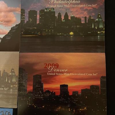 2007 & 2009 D and P uncirculated us mint coin set