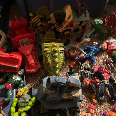 Huge lot of misc. Heman action figures,  buildings, mini comics, accessories, and much more!