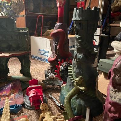 Huge lot of misc. Heman action figures,  buildings, mini comics, accessories, and much more!