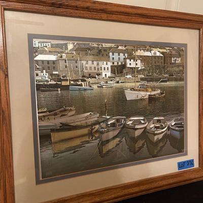 Pair of eye catching boat pictures with flashy details