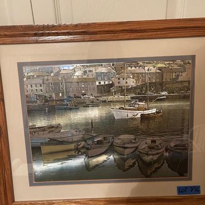 Pair of eye catching boat pictures with flashy details